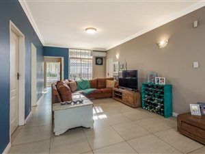 3 Bed House in Westdene