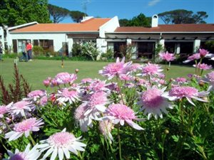 2 Bed Townhouse in Somerset West Central