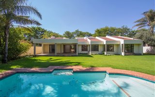 5 Bedroom House in Fourways Gardens