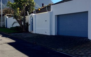 4 Bedroom House in Newlands
