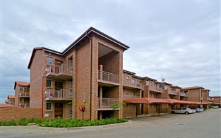 2 Bedroom Apartment in Edenvale