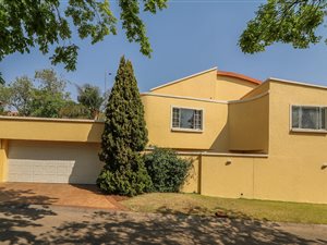 4 Bed House in Sunninghill