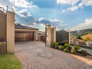 3 Bed House in Rangeview