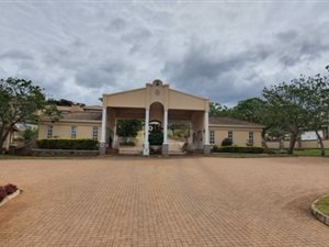 688 m² Land available in Illovo Beach