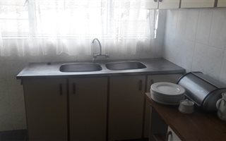 2 Bedroom House in Shallcross