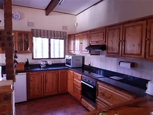 3 Bed House in Chase Valley Downs