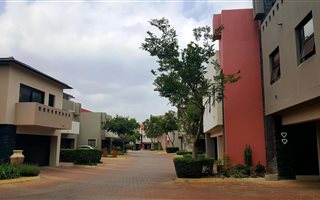 3 Bedroom House in Lombardy Estate