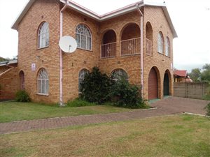 3 Bed House in Lennoxton