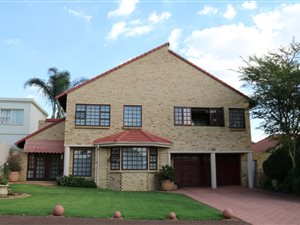3 Bedroom House in Blue Gill