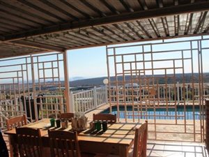 3 Bed House in Noordheuwel