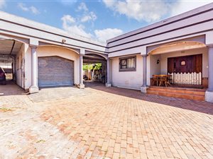 3 Bed House in Birch Acres
