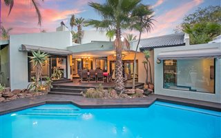 4 Bedroom House in Fourways Gardens