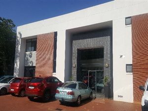 64.6999969482422 m² Office Space in La Lucia