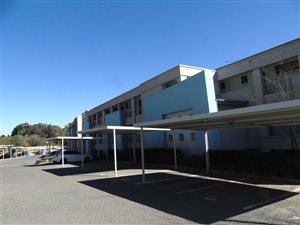 2 Bed Apartment in Paulshof