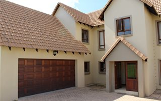 3 Bedroom House in Brooklands