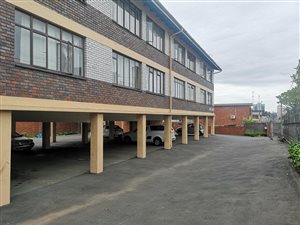 Studio Apartment in Pinetown Central