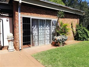 680 m² Industrial space in Strydfontein and surrounds
