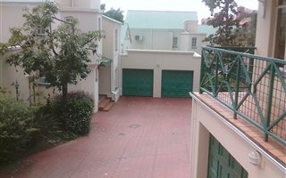 3 Bedroom Townhouse in Newlands