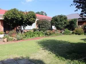 3 Bed House in Selection Park