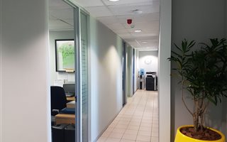 183 m² Office Space in Claremont
