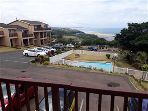 2 Bed Apartment in Illovo Beach