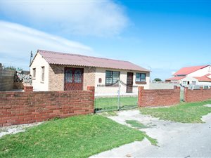2 Bedroom House in Bethelsdorp
