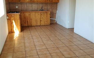 1 Bedroom Garden Cottage in Discovery