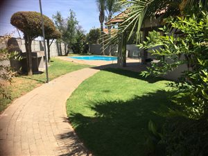 2 Bedroom Townhouse in Radiokop
