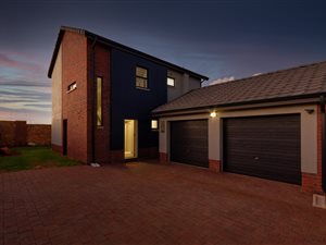 4 Bed House in Kya Sands
