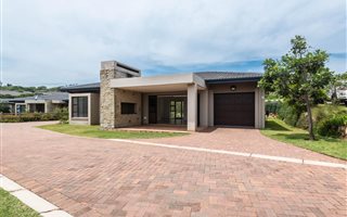2 Bedroom House in Brettenwood Coastal Estate