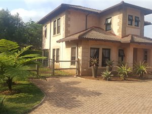 3 Bed House in Plantations