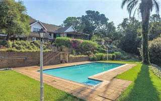 4 Bedroom House in Wembley