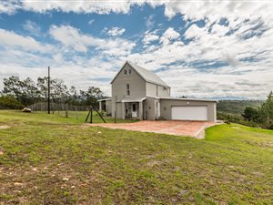 1.5 ha Farm in Great Brak River