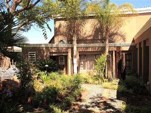 4 Bed House in Vanderkloof