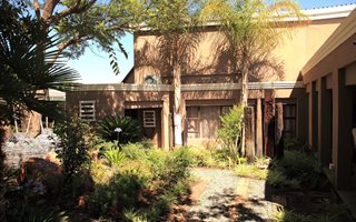 4 Bedroom House in Vanderkloof