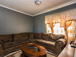 2 Bed Apartment in Fleurhof