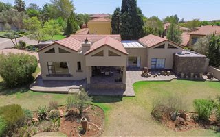 3 Bedroom House in Featherbrooke Estate