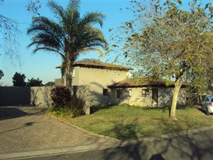 2 Bed Flat in Empangeni Central