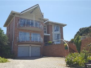 4 Bed House in Bluewater Bay