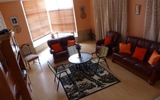 5 Bedroom House in Somerset Park