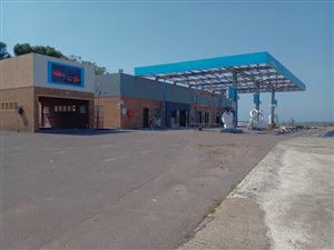 2700 m² Retail Space in Wyebank