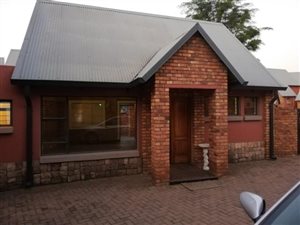 3 Bed Cluster in Glen Marais