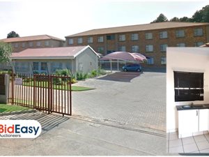 1 Bed Apartment in Vanderbijlpark CW5