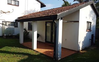 1 Bedroom Garden Cottage in Illovo Beach