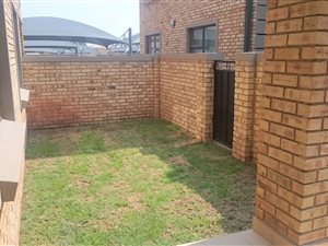 2 Bedroom Townhouse in Beyers Park