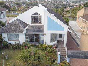 3 Bed House in Arena Park