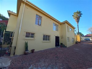 3 Bed House in Cyrildene