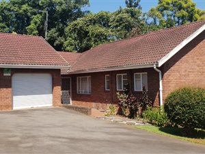 3 Bedroom Simplex in Chase Valley