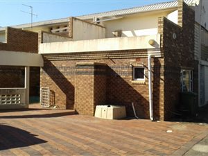 4 Bed House in New Dawn Park