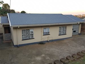 3 Bed House in Newlands East